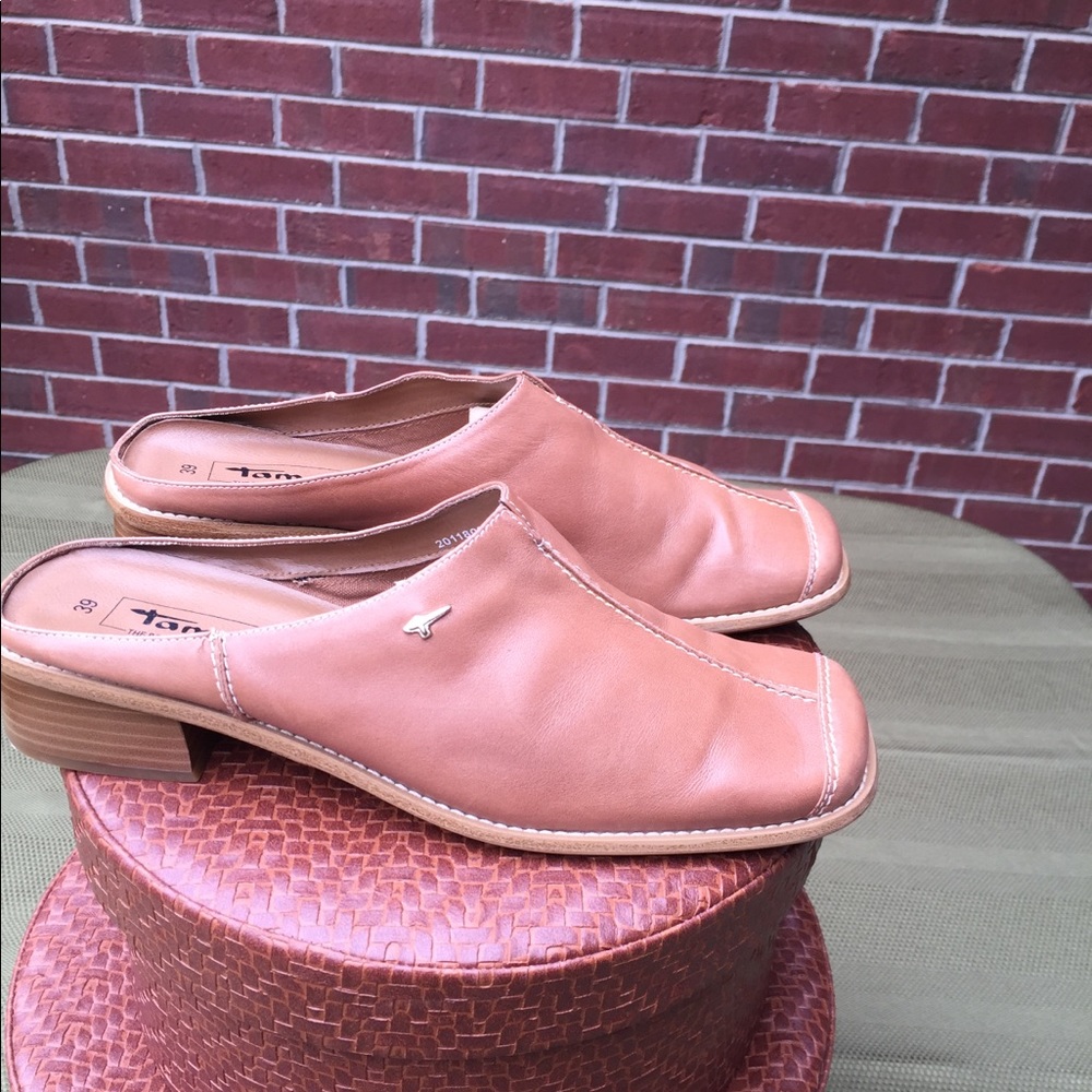 TAMARIS MULES - Great Condition!